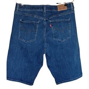 Levi's Bermuda Jean Shorts Women's 32 Stretchy Fabric 5 Pocket Design Modest